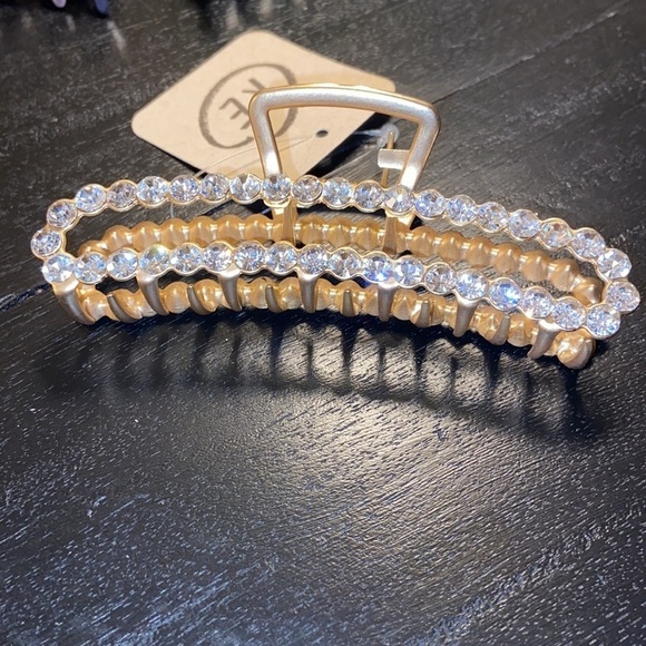 Crystal Embellished Hair Clip
Anthropologie - Picture 2 of 2